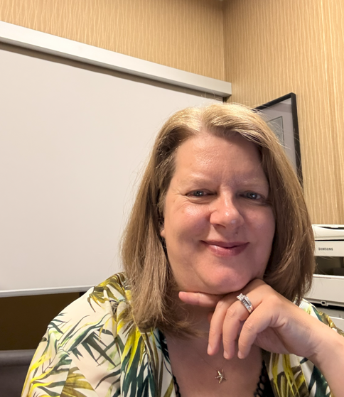 Michelle, founder of ElleTree HR Consulting